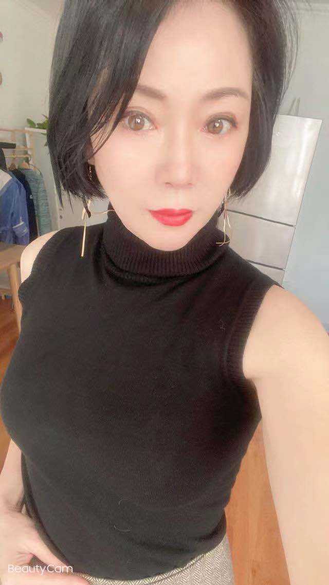 气质美女小活，比dh舒服